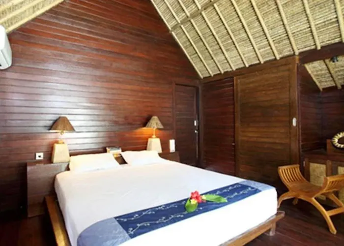 Ts Hut
